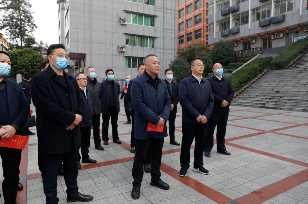 仪陇县司法局领导团队引领司法改革，助力地方发展