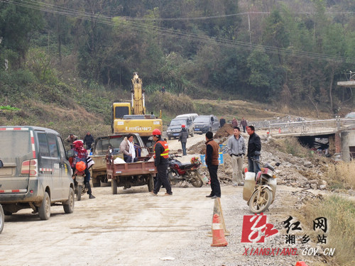 月峰瑶族乡交通迎来新篇章，道路升级与交通发展动态报道