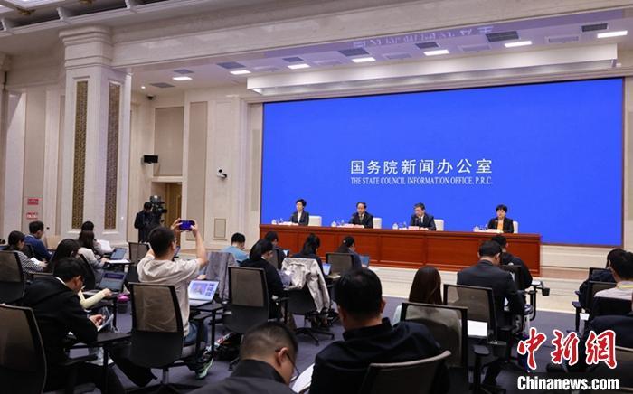 鄂温克族自治旗科学技术和工业信息化局领导团队介绍